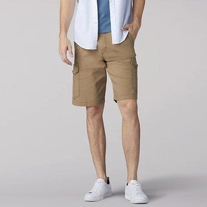 NWOT Lee Nomad  Extreme Motion Swope Shorts 30